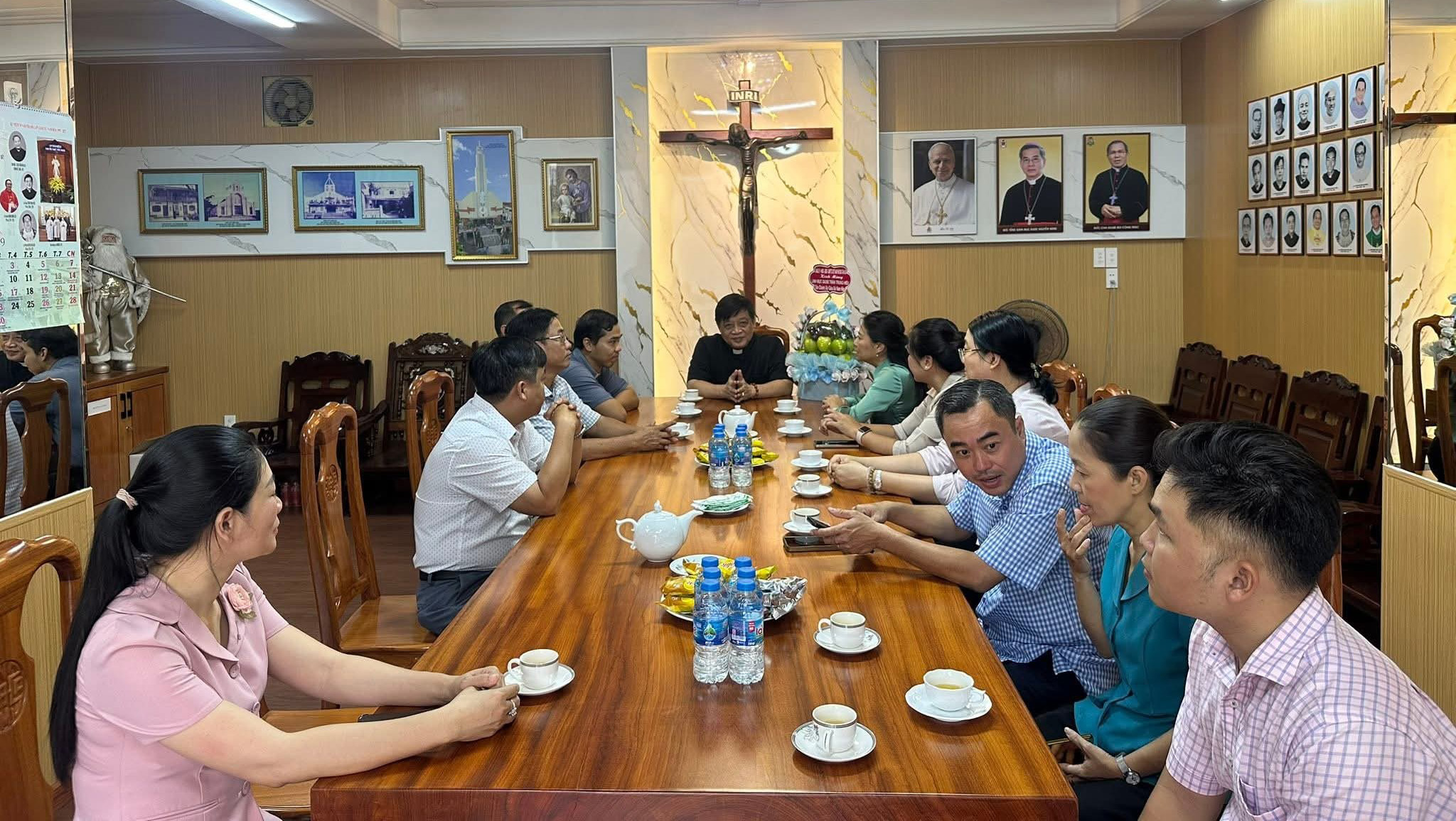 Nối kết đạo đời